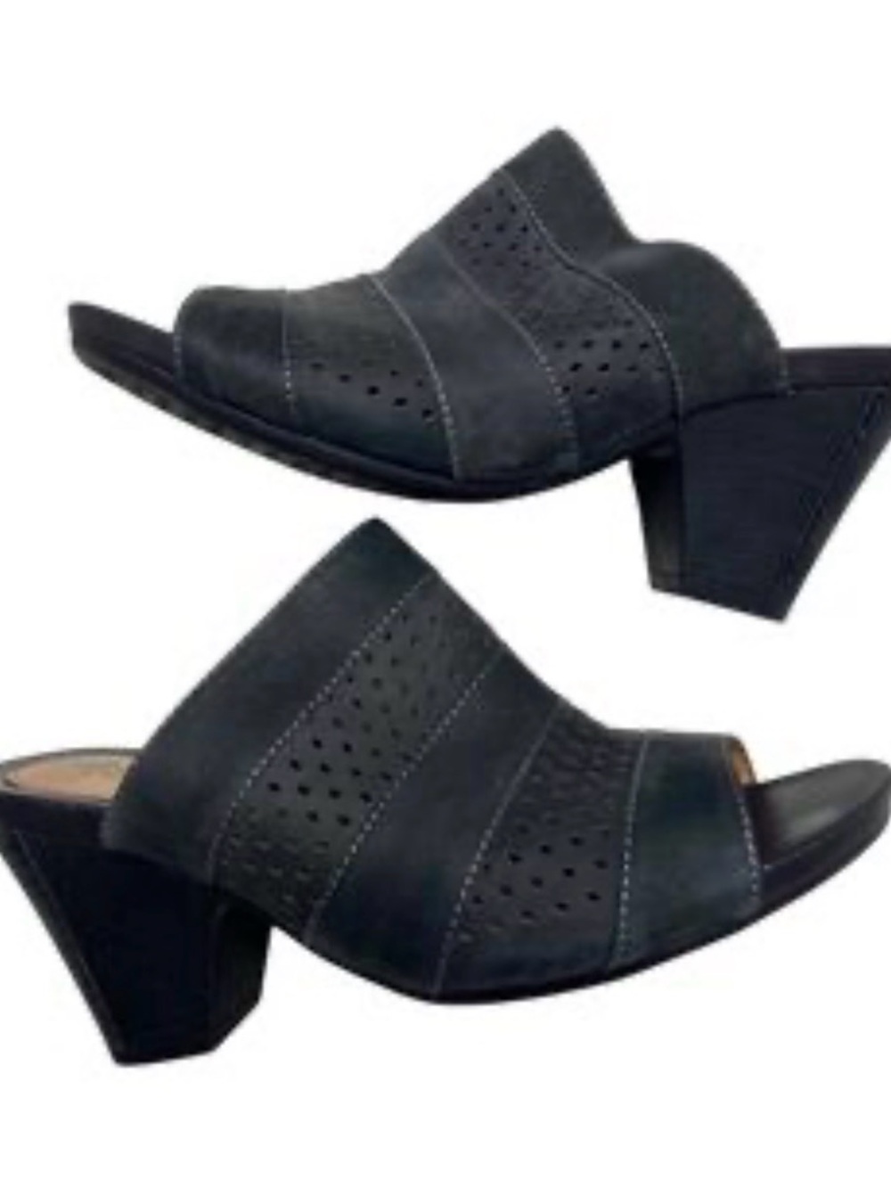 Cobb Hill Tracie Black Suede Leather Perforated Clogs Mules 7N NIB